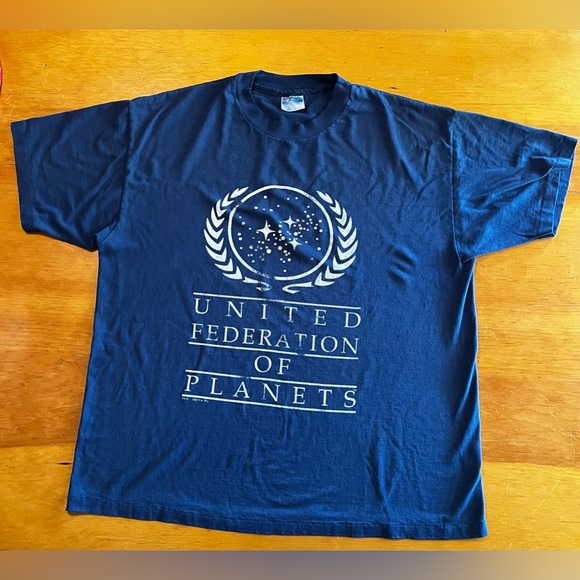 Vintage Star Trek - United Federation of Planets- XL - Picture 1 of 3
